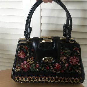 Vintage tapestry purse / satchel